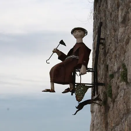 Bed & Breakfast La Perle Du Lot 3*