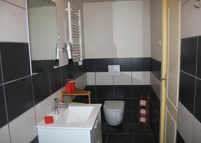 Alojamento de Acomodação e Pequeno-almoço La Perle Du Lot