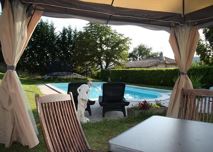 La Perle Du Lot Alojamento de Acomodação e Pequeno-almoço 3*